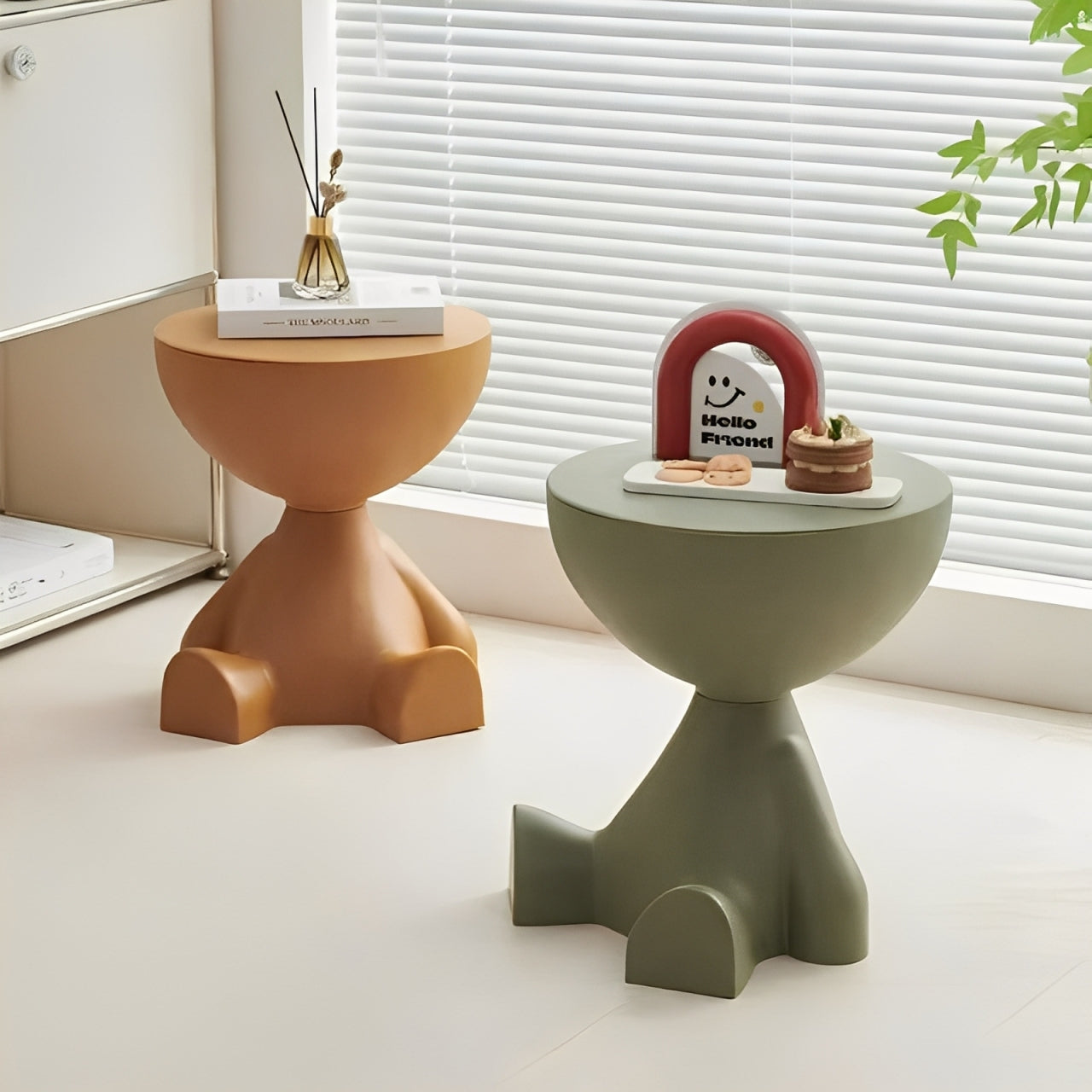 Light Luxury Cartoon Sofa Edge Table